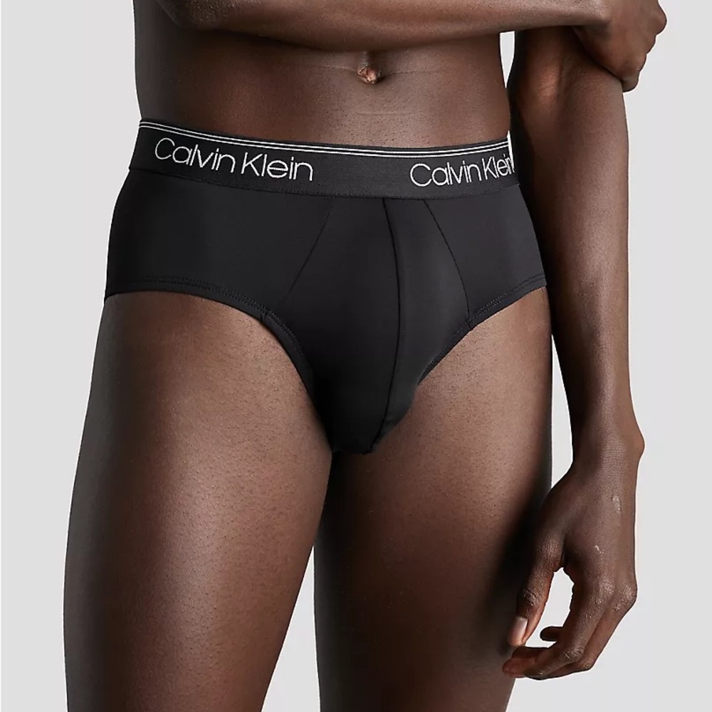 Calvin Klein Microfiber Stretch Hip Brief NWT Large